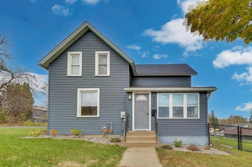 509 1st St Nw, New Prague, MN, 56071-1203 | Card Image