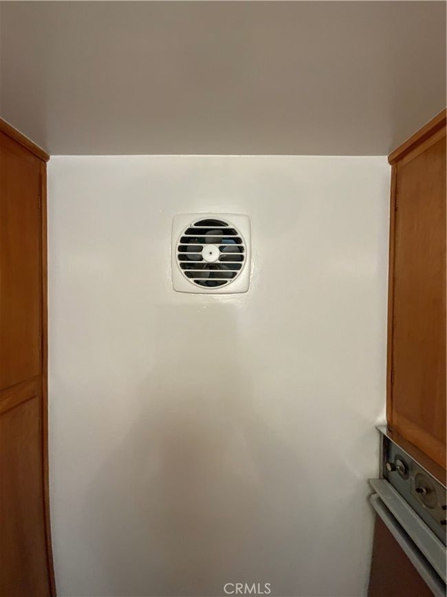 APT-18 - 120 Alamitos Ave, Condo with 1 bedrooms, 1 bathrooms and 1 parking in Long Beach CA | Image 25