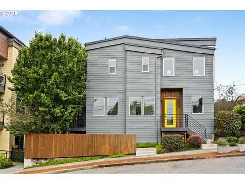 6875 N Salem Ave, Portland, OR, 97203-5349 | Card Image