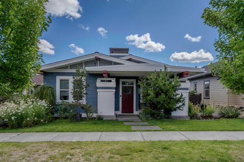 2328 Nw Frazer Ln, Bend, OR, 97703-6586 | Card Image