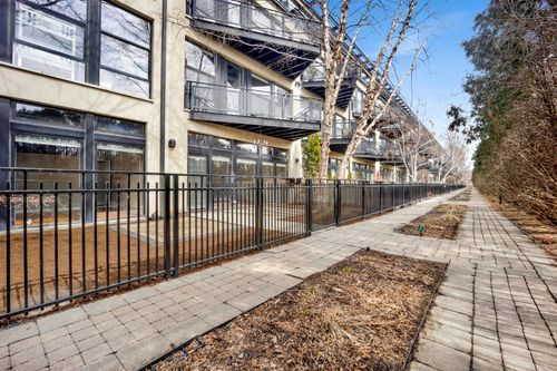 109-1071 W 15th St, Chicago, IL, 60608-2563 | Card Image