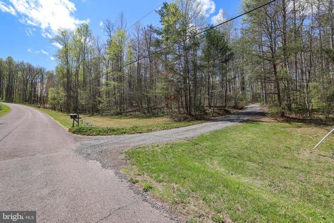 5511 Riverbend Ln, House other with 3 bedrooms, 3 bathrooms and null parking in Reva VA | Image 57