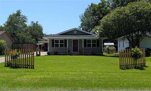 623 S Louise St, Jennings, LA, 70546-7017 | Card Image