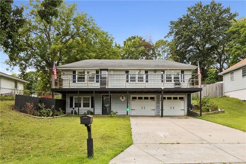 2505 Ne 38th St, Kansas City, MO, 64116-2565 | Card Image