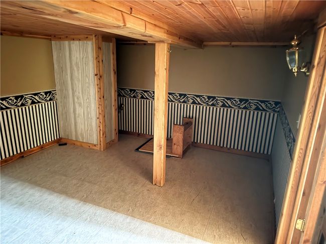 15014 Silver Creek Rd, House other with 1 bedrooms, 1 bathrooms and null parking in Birnamwood WI | Image 8