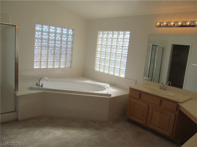 9795 La Cienega St, House other with 5 bedrooms, 3 bathrooms and null parking in Las Vegas NV | Image 38