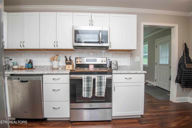 1359 Byrd Cir, House other with 3 bedrooms, 2 bathrooms and null parking in Kingston TN | Image 14