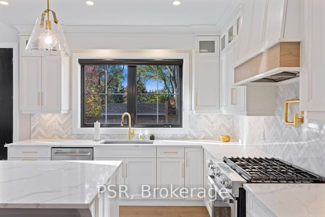 308 Appleby Line, House other with 4 bedrooms, 4 bathrooms and 4 parking in Burlington ON | Image 16