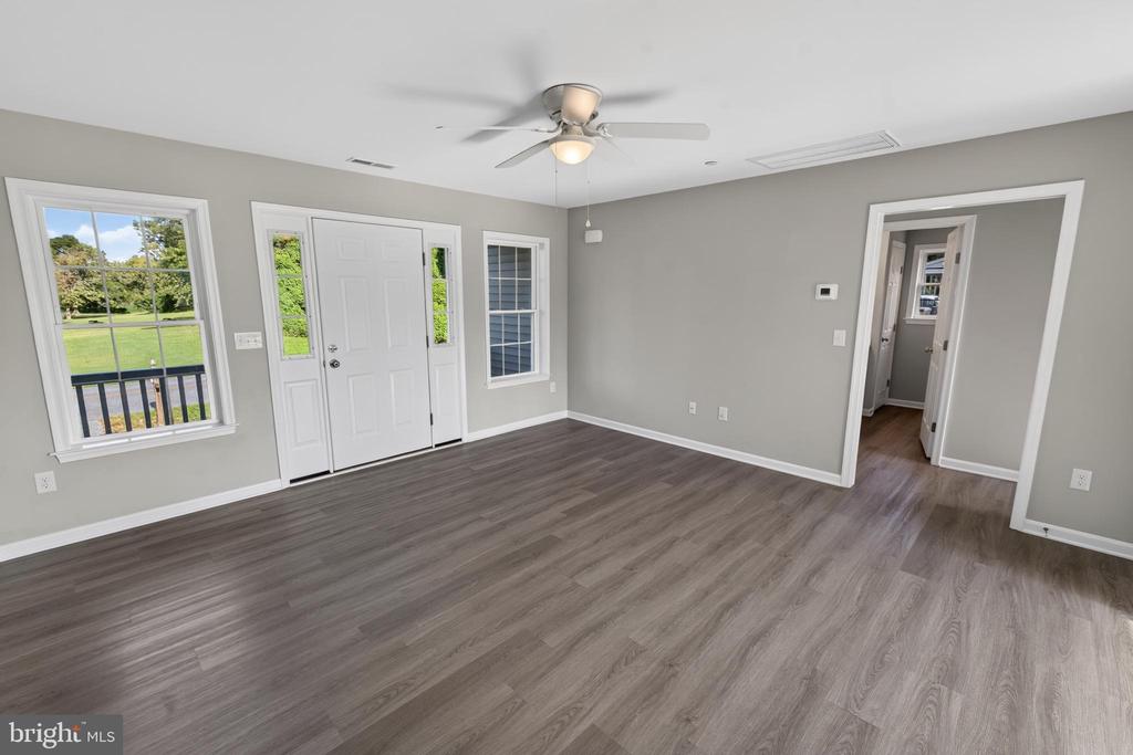 Residential in PRINCESS ANNE 4