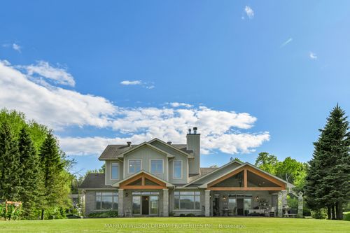 133 Swift St, Dunrobin, ON, K0A1T0 | Card Image