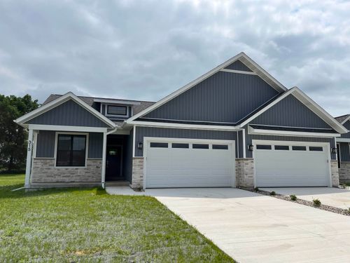 315 Willow St, PARDEEVILLE, WI, 53954-8503 | Card Image