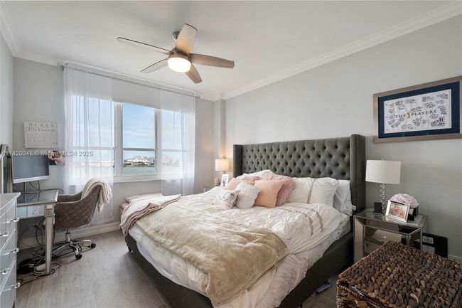 APT-1006 - 888 Brickell Key Dr, Condo with 1 bedrooms, 2 bathrooms and null parking in Miami FL | Image 8