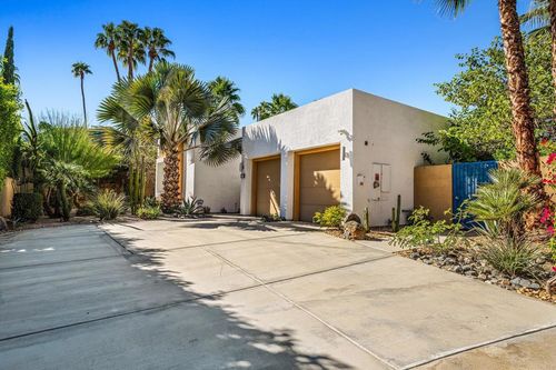 1911 Torchlight Ln, Palm Springs, CA, 92264-6831 | Card Image