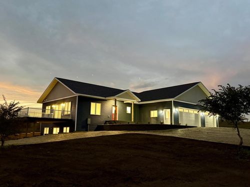 23569 Highland Trl, Fergus Falls, MN, 56537-8172 | Card Image