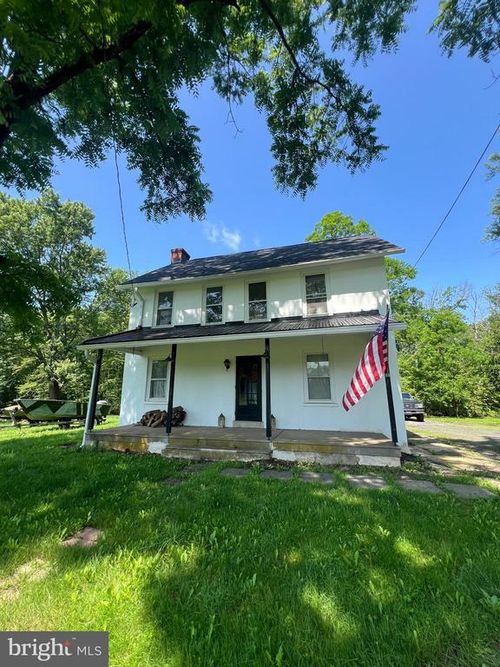 96 Richlandtown Pike, QUAKERTOWN, PA, 18951-2520 | Card Image