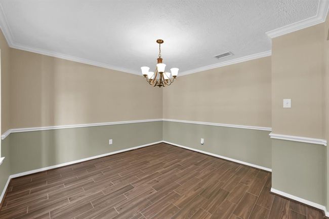 DINING ROOM | Image 7