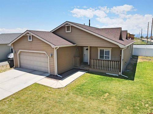 1656 Pikes Peak Pl, Alamosa, CO, 81101-2940 | Card Image