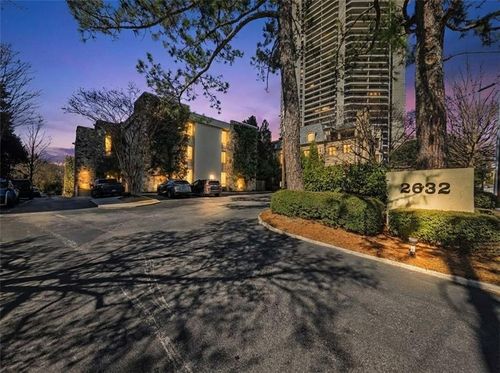 304b-2632 Peachtree Rd Nw, Atlanta, GA, 30305-3605 | Card Image