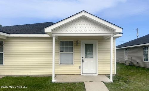 1513 34th Ave, Gulfport, MS, 39501-2616 | Card Image