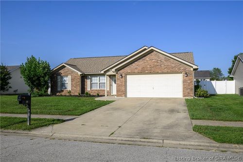 218 Savannah Nicole Rd, Jeffersonville, IN, 47130-7617 | Card Image