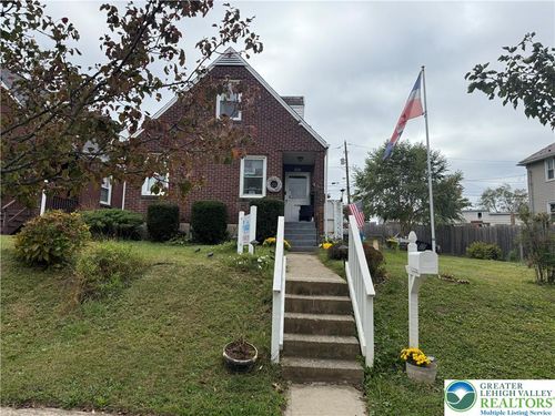 1147 Arcadia St, BETHLEHEM, PA, 18018-3001 | Card Image