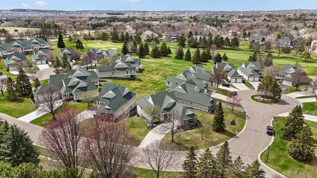 9946 Wellington Ln, Townhouse with 4 bedrooms, 3 bathrooms and null parking in Woodbury MN | Image 47