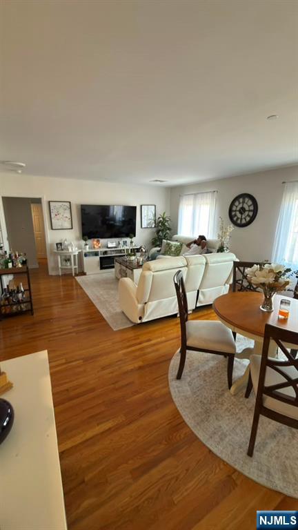 Residential Lease in Englewood 3