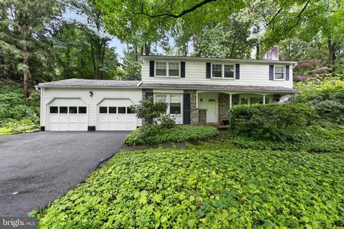 37 N Longpoint Ln, ROSE VALLEY, PA, 19063-4957 | Card Image