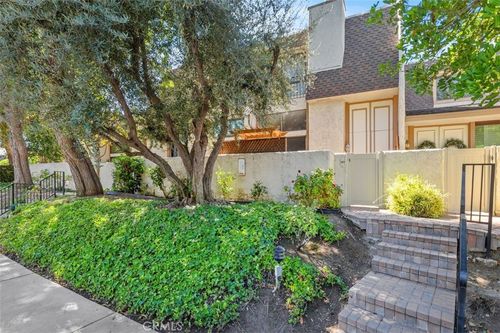 109-6225 Shoup Ave, Woodland Hills, CA, 91364 | Card Image