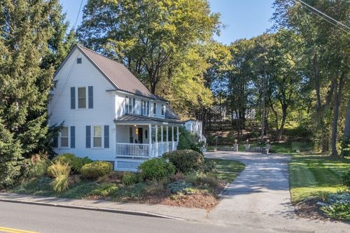 255 River Rd, Manchester, NH, 03104-2422 | Card Image