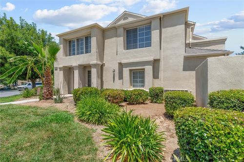 b-12016 Aspen Cir, Grand Terrace, CA, 92313-5056 | Card Image