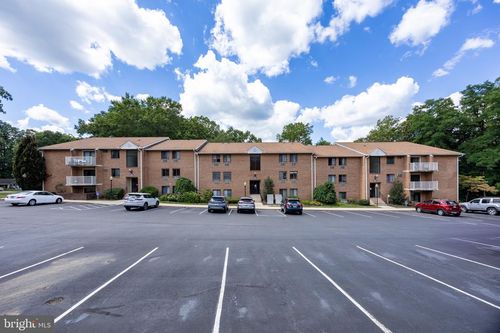 i15-600 Campbell Cir, DOWNINGTOWN, PA, 19335-3266 | Card Image