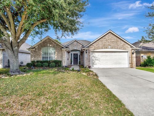 1718 Buckingham Dr, Pasadena, TX, 77504-5009 | Card Image