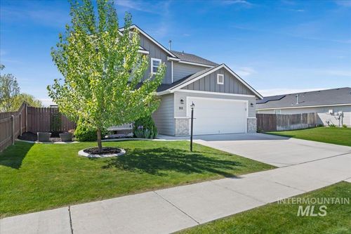 915 Ione Ave, Middleton, ID, 83644-6065 | Card Image