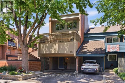 255 Bruyère St, Ottawa, ON, K1N5E5 | Card Image