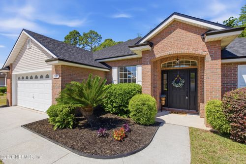 10886 Natalie Dr, JACKSONVILLE, FL, 32218-6527 | Card Image