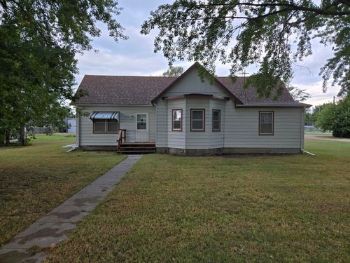 504 Lincoln Ave, Shelton, NE, 68876-9656 | Card Image