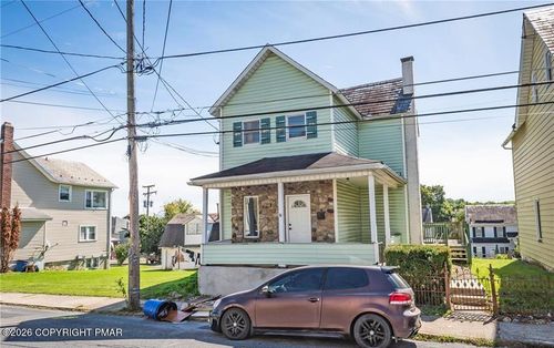 710 William St, Pen Argyl, PA, 18072-1776 | Card Image