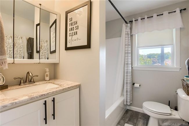 Renovated bathroom | Image 20