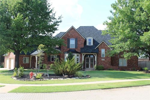 12725 Cobblestone Pkwy, Oklahoma City, OK, 73142-2207 | Card Image