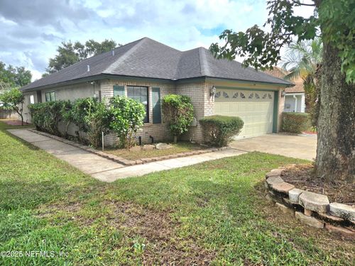 1528 Beecher Ln, ORANGE PARK, FL, 32073-2875 | Card Image