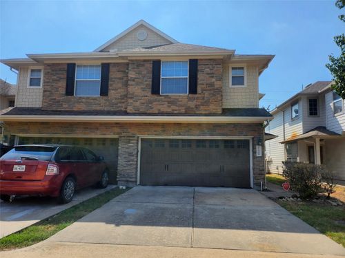 11509 Hackmatack Way, Houston, TX, 77066-1062 | Card Image