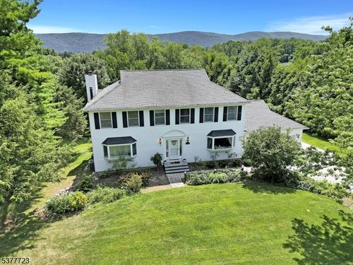 12 E Gate Dr, Glenwood, NJ, 07418-2008 | Card Image