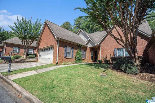 451 Scenic View Ln, BIRMINGHAM, AL, 35244-4011 | Card Image