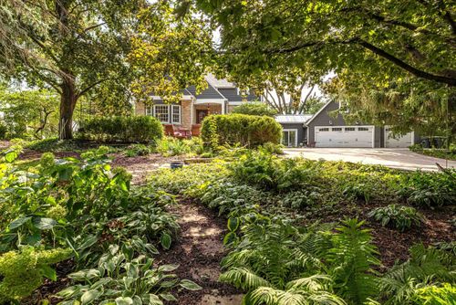 6233 Countryside Ln, Madison, WI, 53705-1025 | Card Image