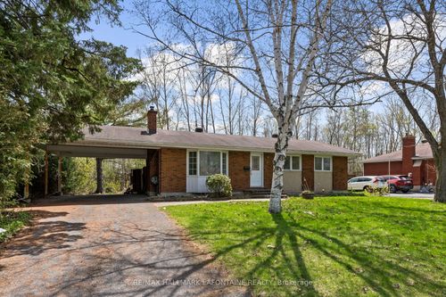 14 Kirkstall Ave, Nepean, ON, K2G3M5 | Card Image
