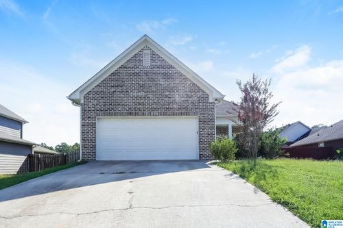 140 Greenwood Cir, CALERA, AL, 35040-4617 | Card Image