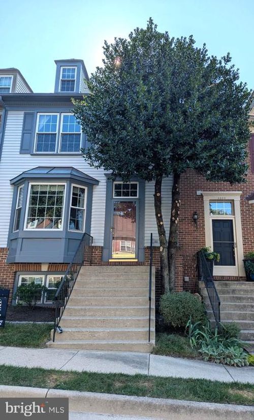 8837 Eagle Rock Ln, SPRINGFIELD, VA, 22153-1722 | Card Image