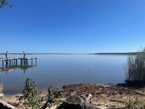 3717 Mackey Cove Dr, Pensacola, FL, 32514-8152 | Card Image