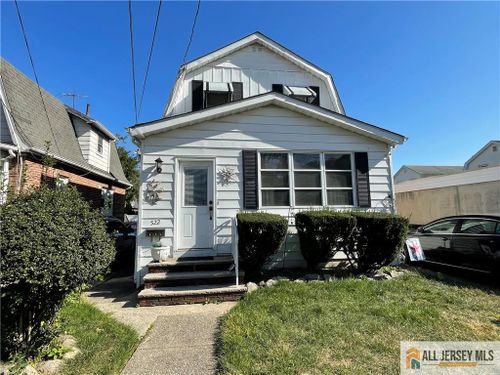 522 Olive Pl, Woodbridge, NJ, 07095-3416 | Card Image